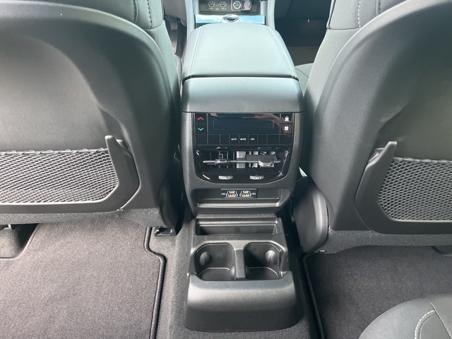 2025 Jeep Grand Cherokee Laredo X photo 13