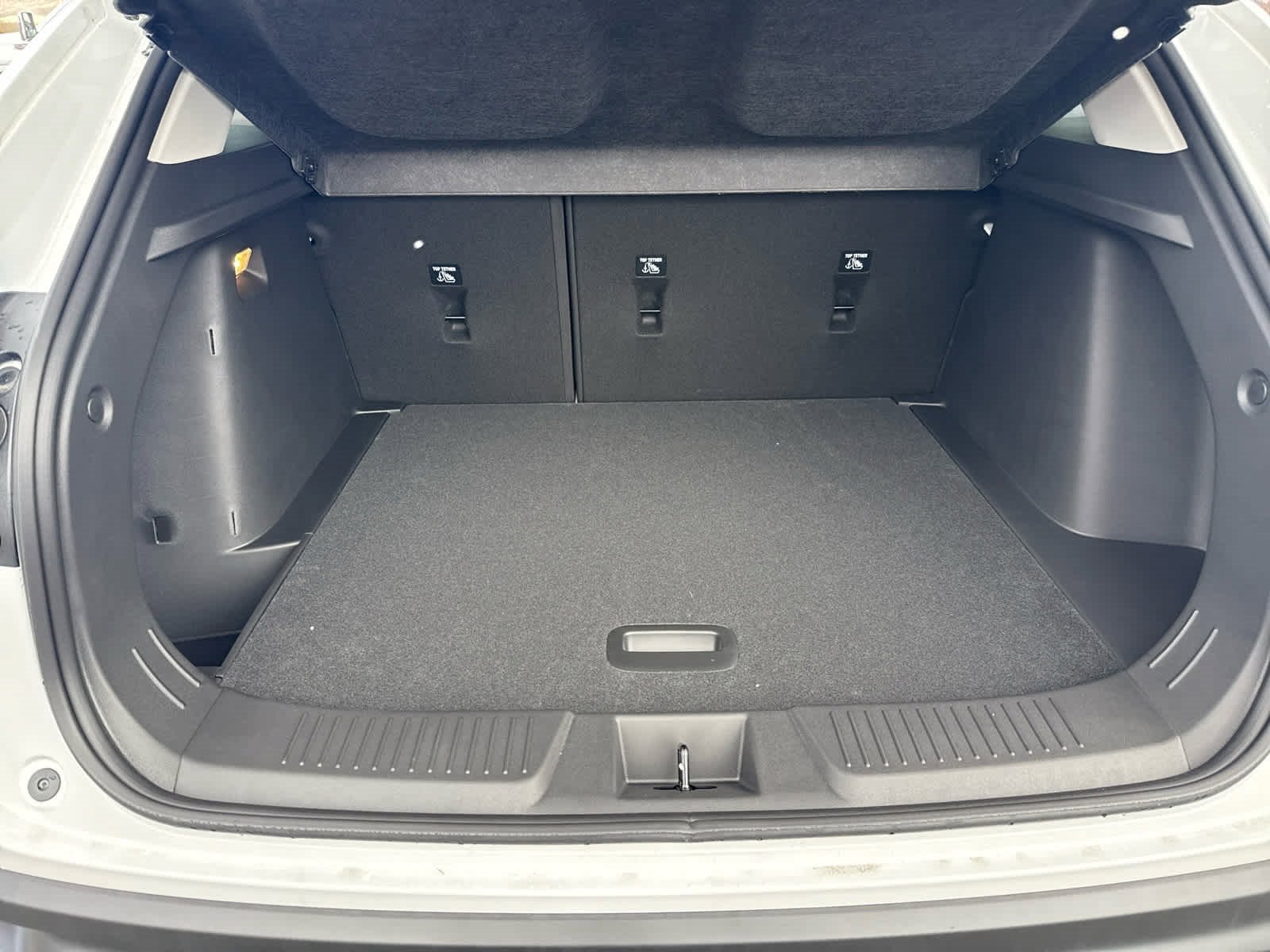 2025 Chevrolet Trax LT photo 23