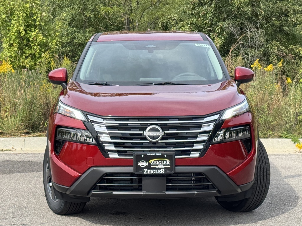 2026 Nissan Rogue SV photo 3