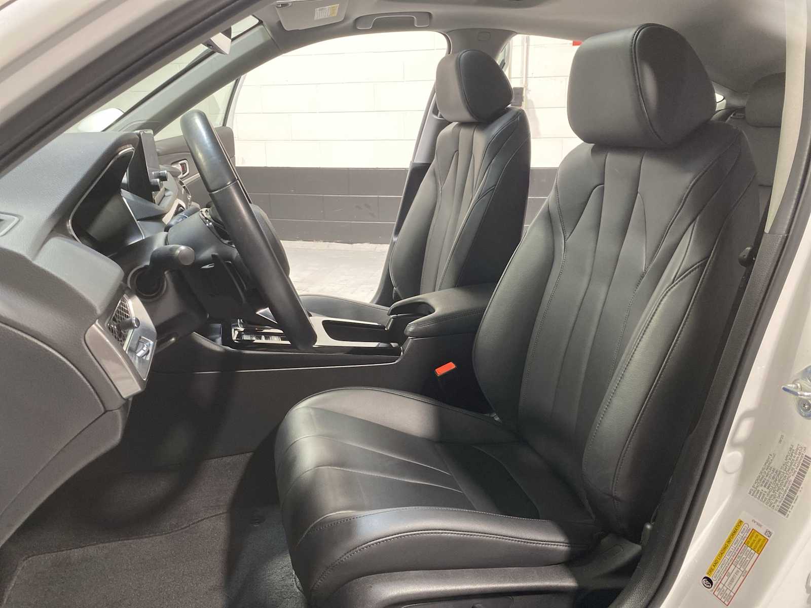 2024 Acura Integra Base photo 10