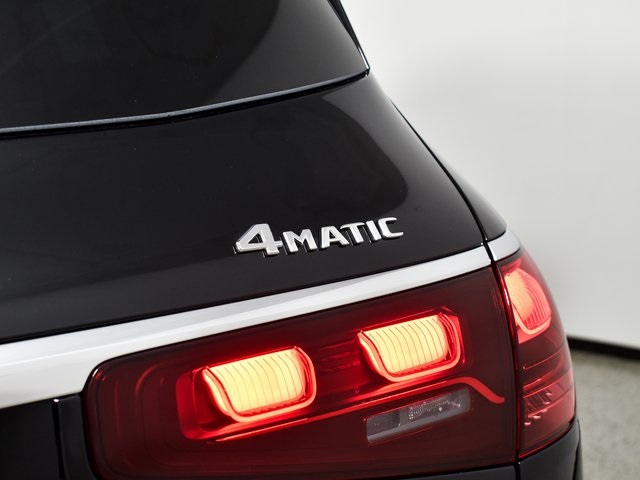 2026 Mercedes Benz GLS 450 4MATIC photo 5
