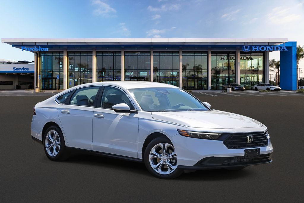 2025 Honda Accord LX's photo