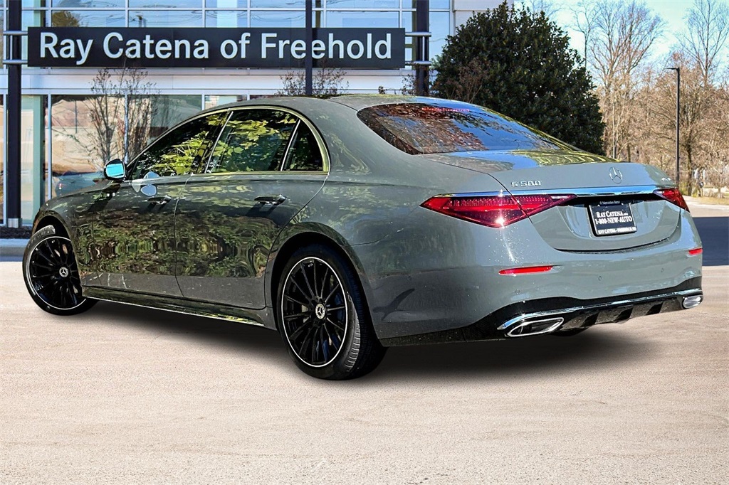 2026 Mercedes Benz S 580 4MATIC photo 3