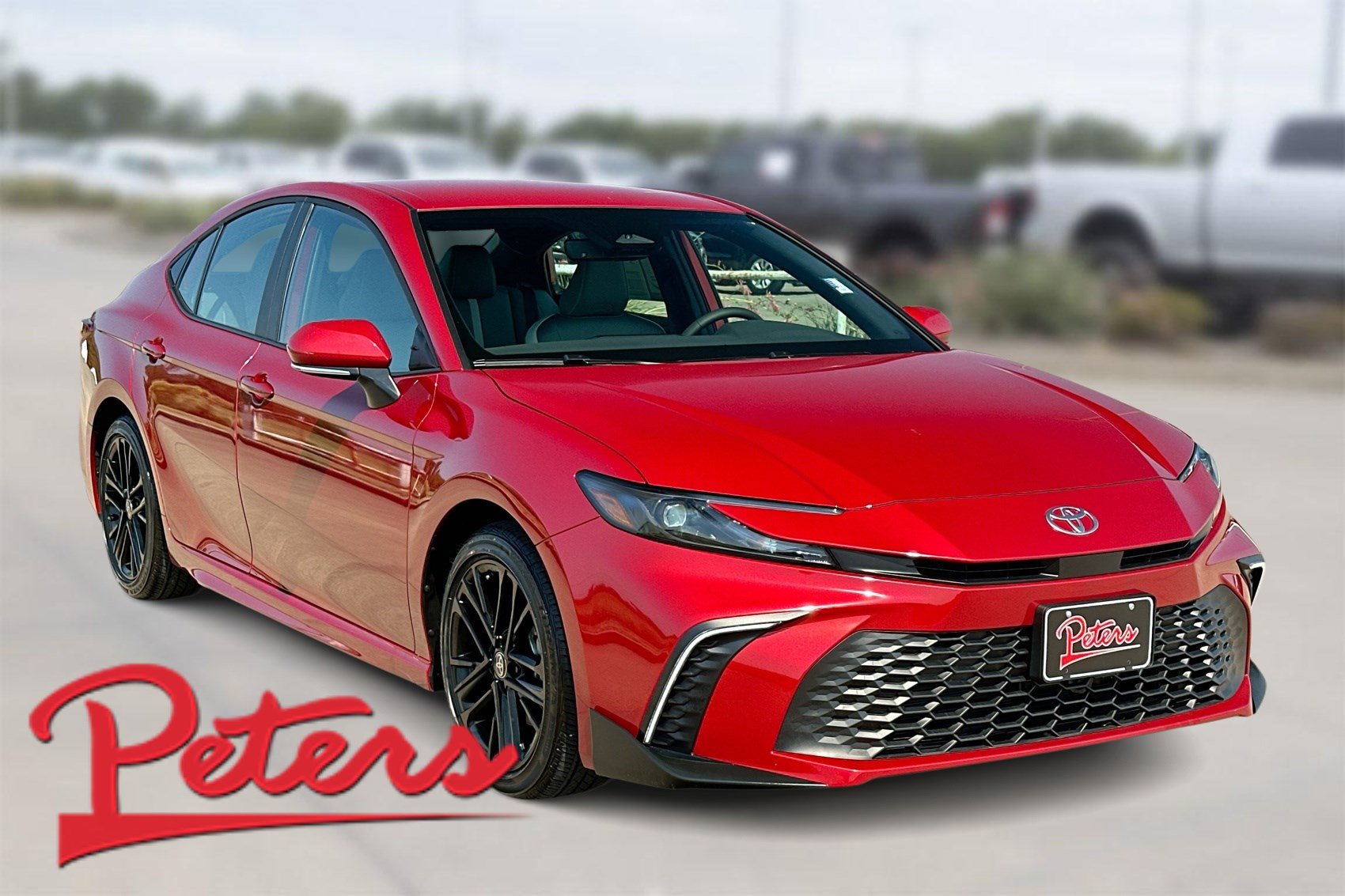 2025 Toyota Camry SE's photo