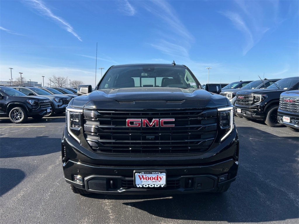 2026 GMC SIERRA - Image 2