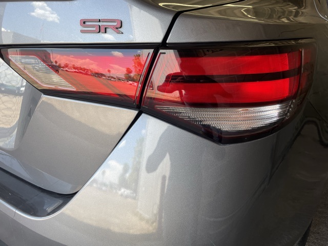 2024 Nissan Sentra SR photo 7