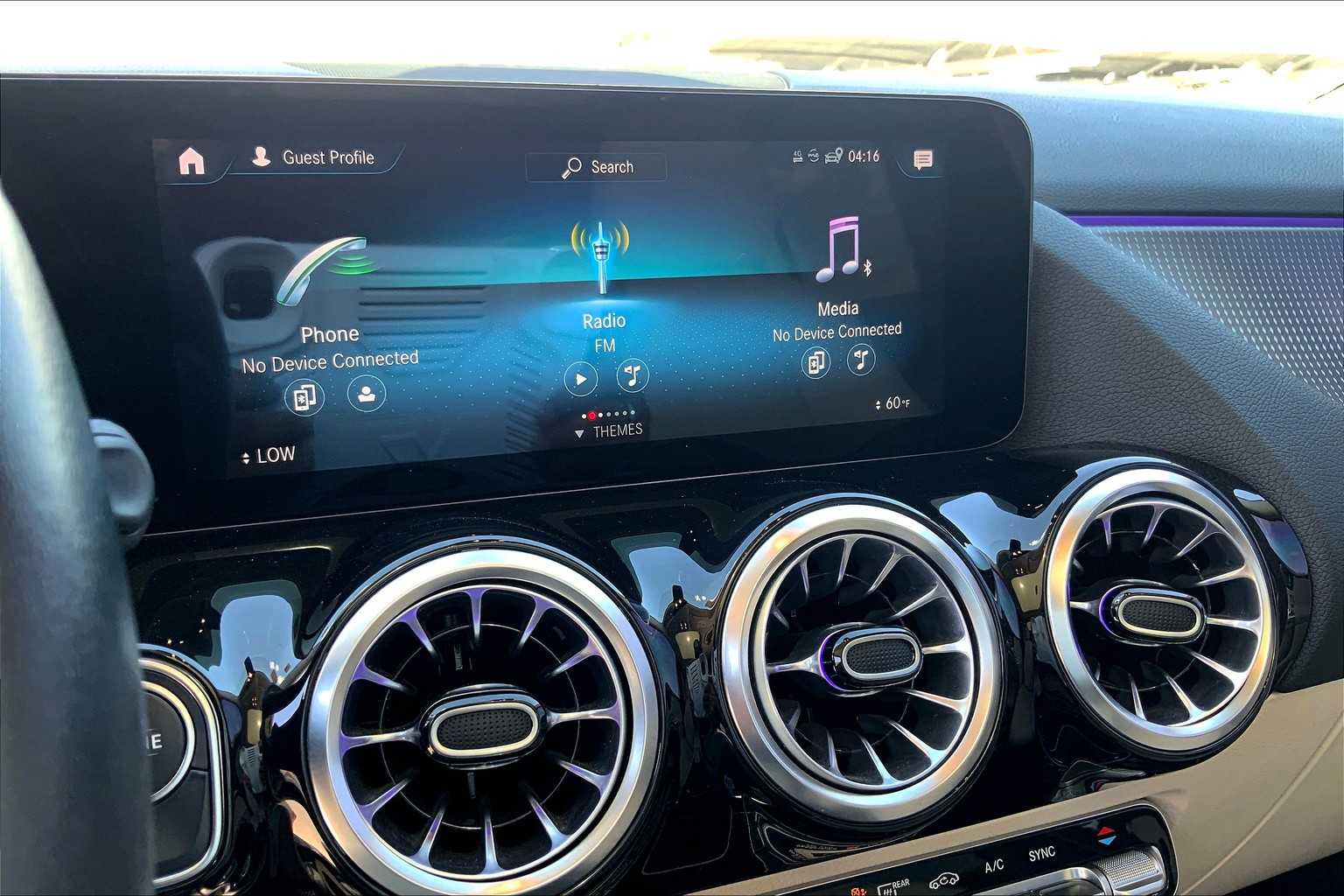 2022 Mercedes Benz GLA 250 4MATIC photo 27