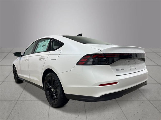 2025 Honda Accord SE photo 3