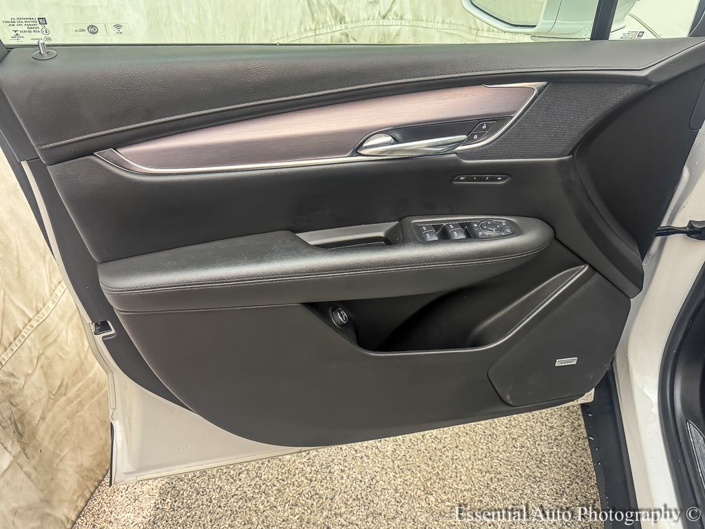 2017 CADILLAC XT5 - Image 22