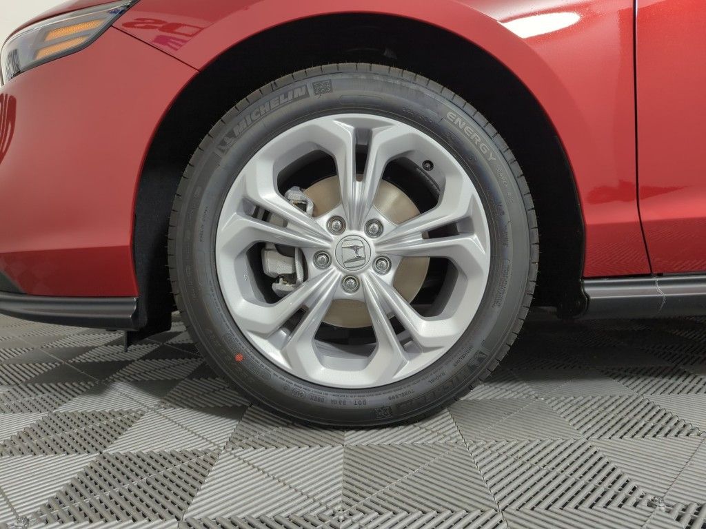 2025 Honda Accord LX 1.5T photo 11