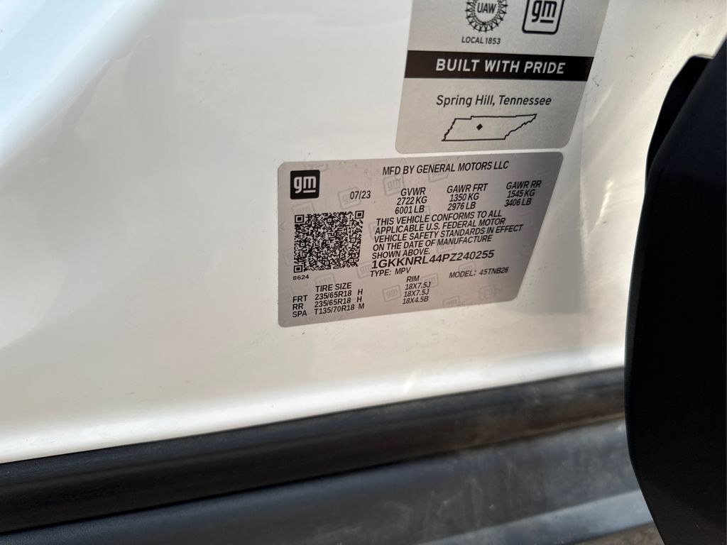 2023 Gmc Acadia SLE photo 16