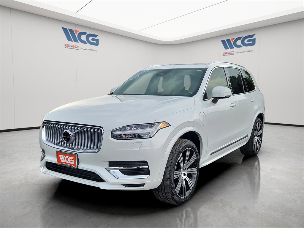 2025 Volvo XC90 photo 3