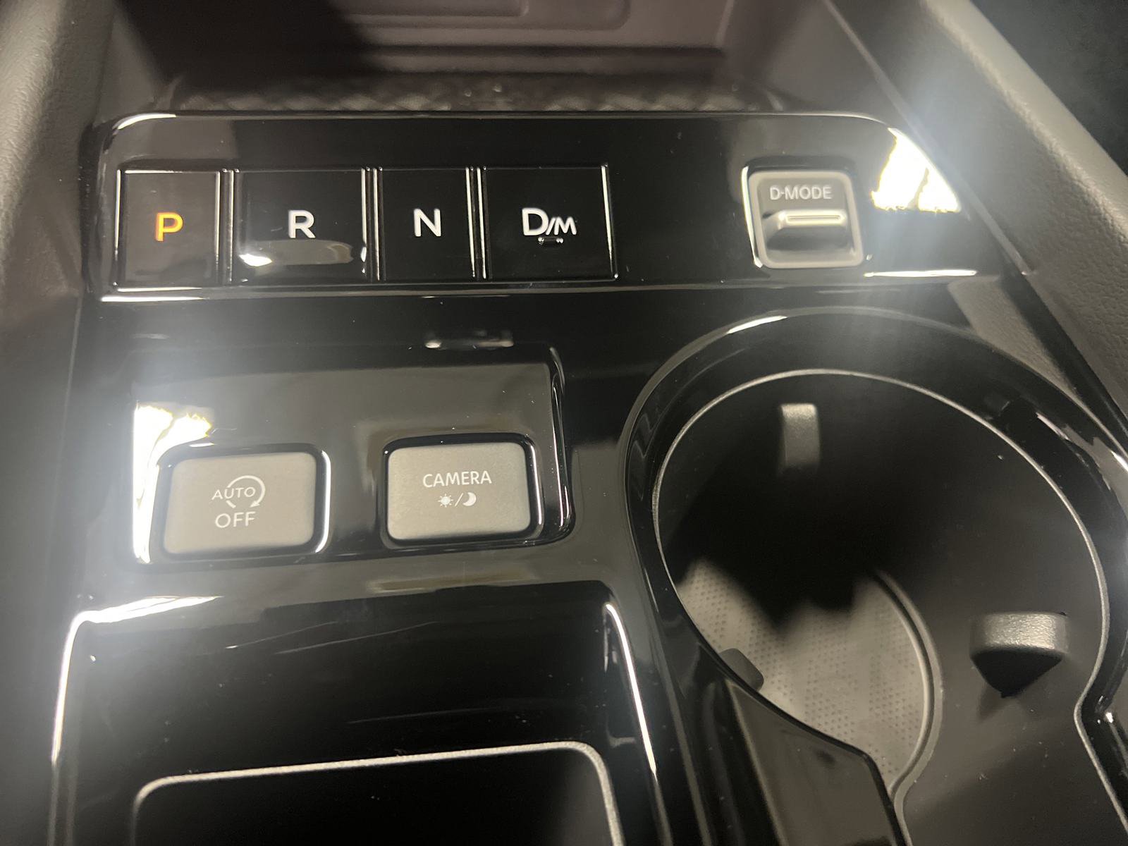 2025 Nissan Murano SV photo 14