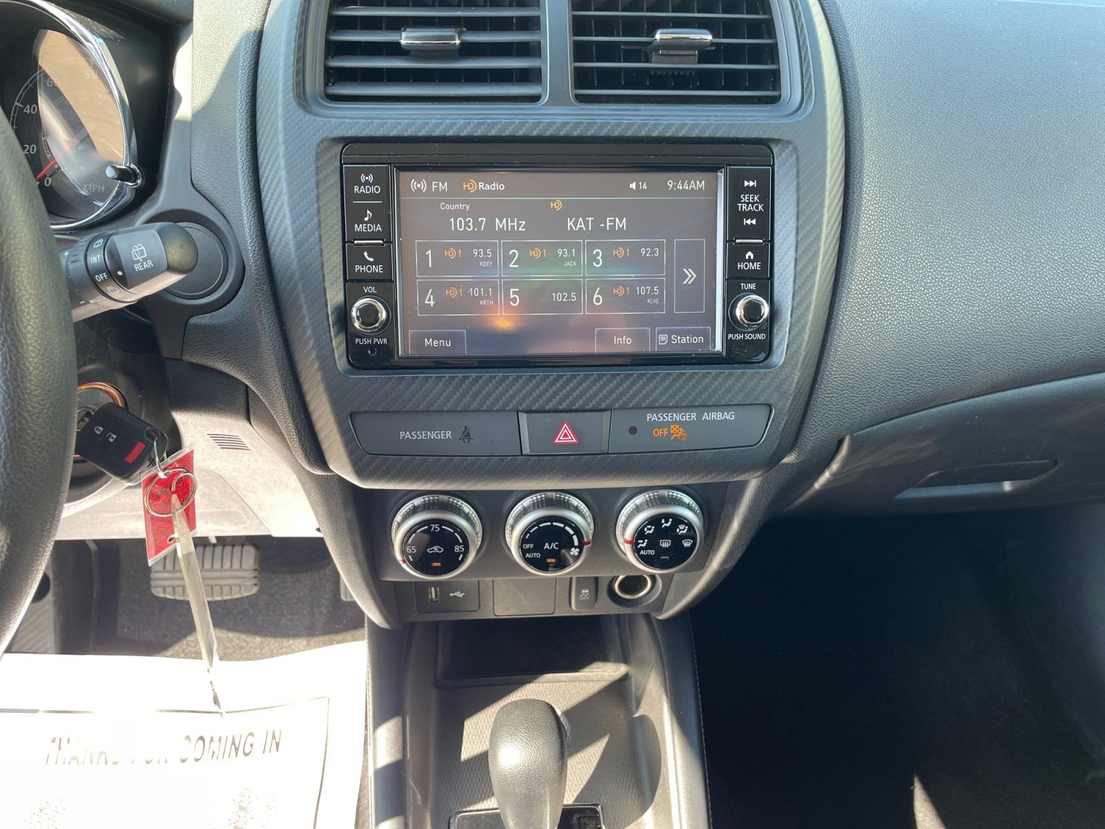 2024 Mitsubishi Outlander Sport SE photo 9