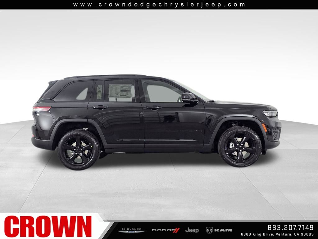 2025 Jeep Grand Cherokee Altitude X photo 4