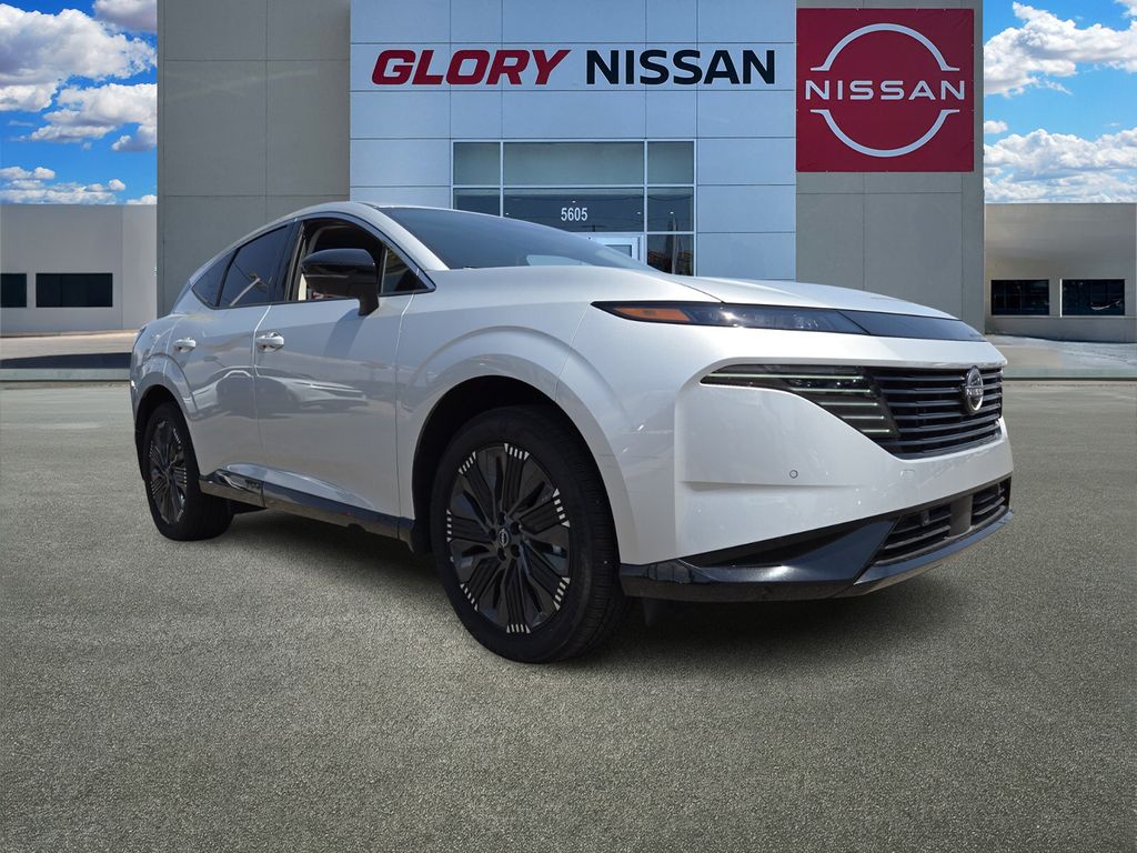 2025 Nissan Murano Platinum's photo