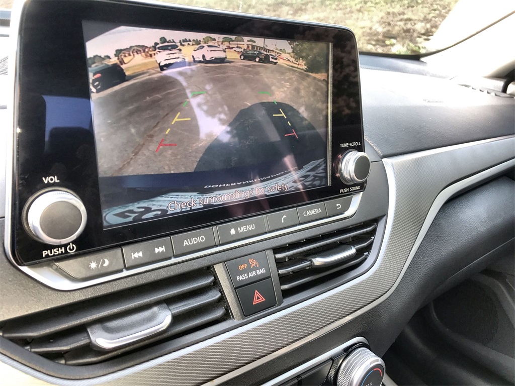 2024 Nissan Altima 2.5 SR photo 17