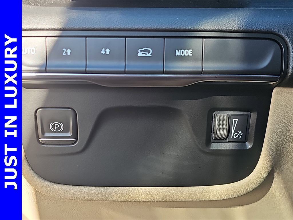 2023 Cadillac Escalade Premium Luxury photo 26