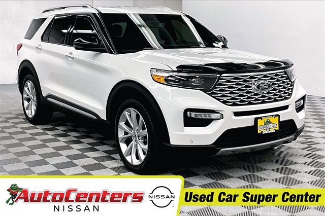 2024 Ford Explorer Platinum's photo
