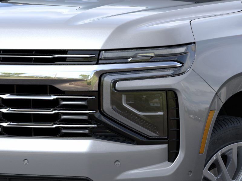 2025 Chevrolet Suburban Premier photo 10