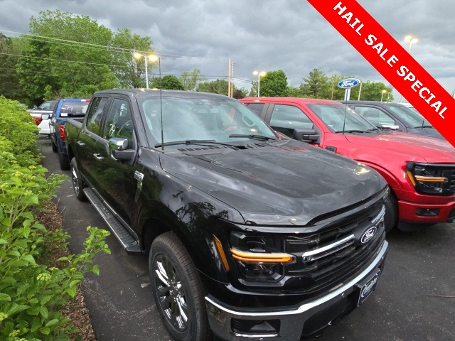 2024 Ford F-150 XLT photo 2