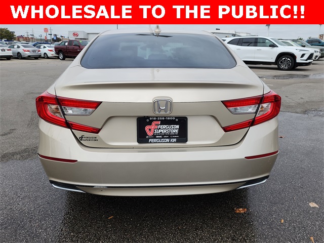 2018 Honda Accord EX photo 3