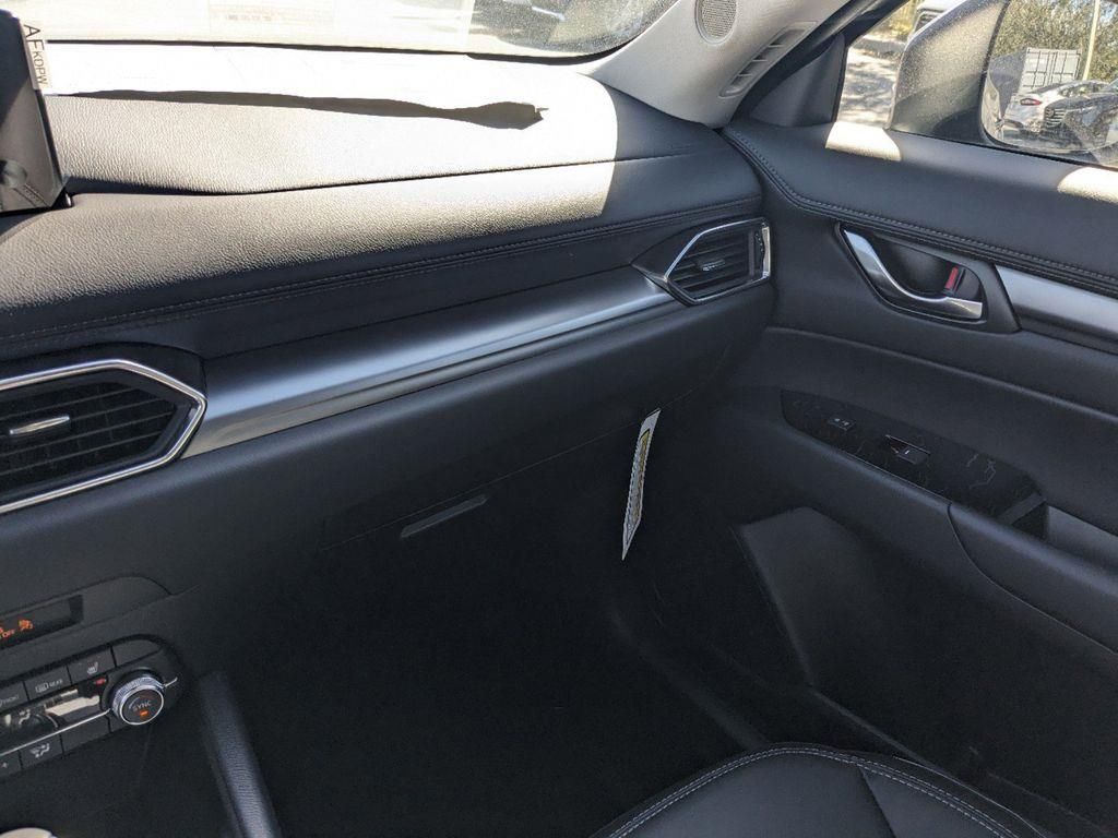 2025 Mazda CX-5 2.5 S Preferred photo 14