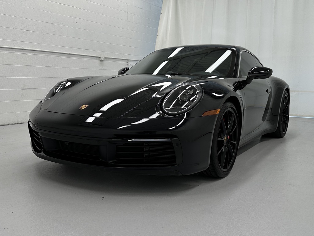 2024 Porsche 911 T 4 photo 3