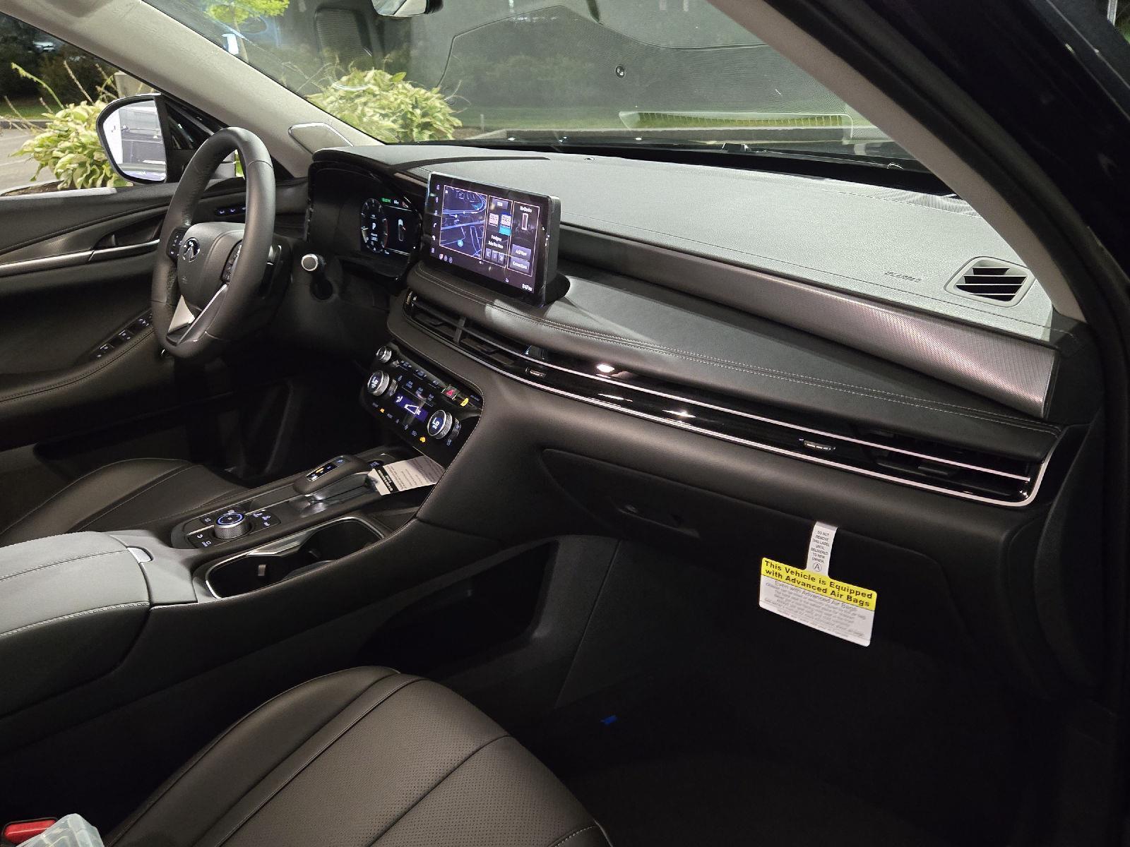 2026 Infiniti QX60 Luxe AWD photo 17