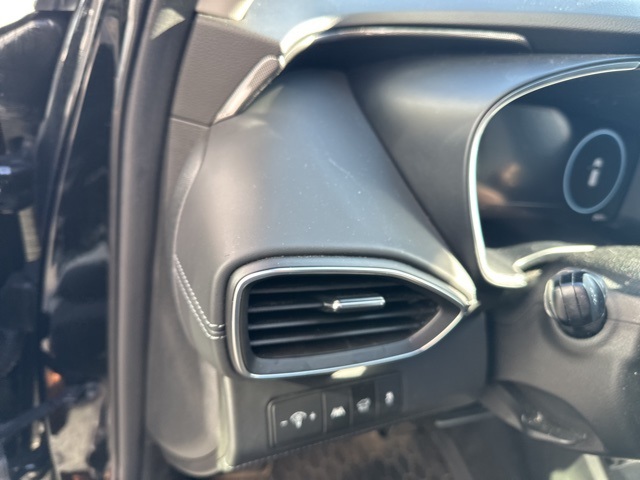 2023 Hyundai Santa Fe SEL Premium photo 17