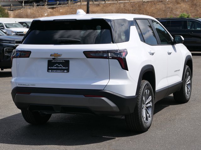 2026 Chevrolet Equinox LT photo 3