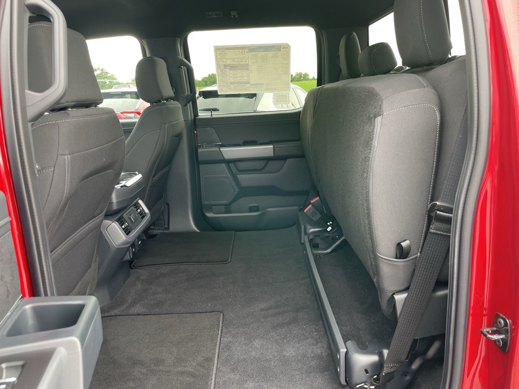2025 Ford F-150 XLT photo 52