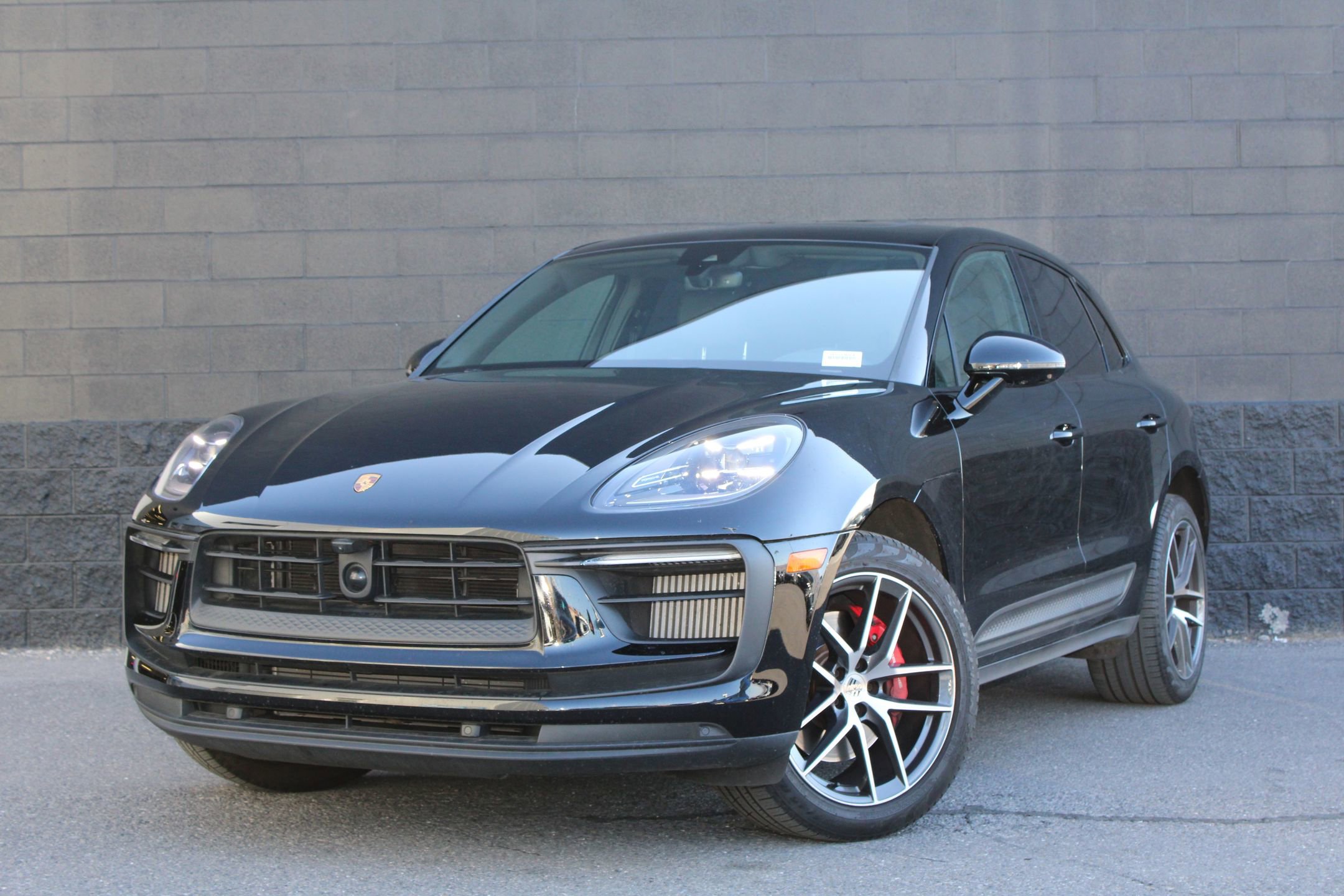 2023 Porsche Macan S