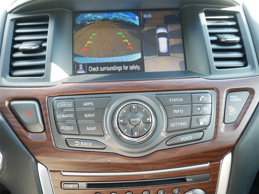 2019 Nissan Pathfinder Platinum photo 26