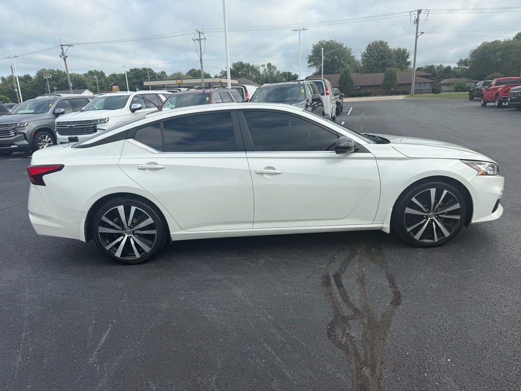 2019 Nissan Altima 2.5 SR photo 6
