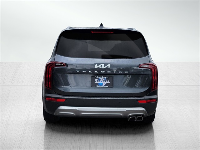 2022 Kia Telluride S photo 3