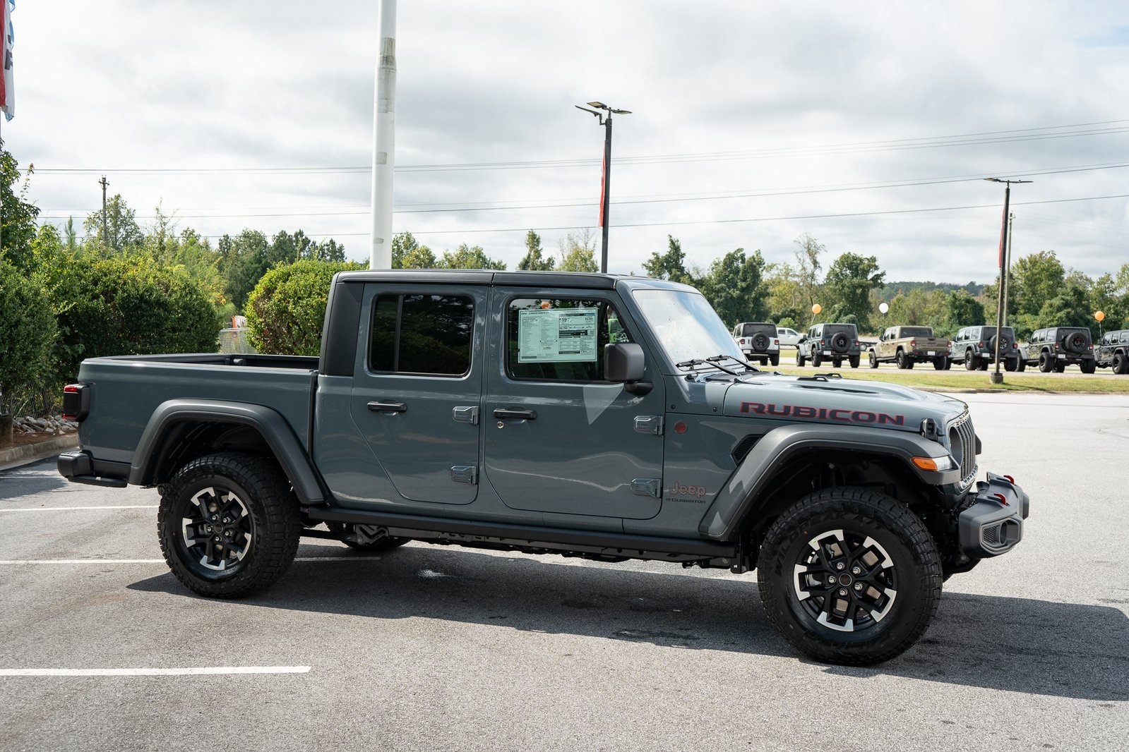 2025 Jeep Gladiator Rubicon photo 12