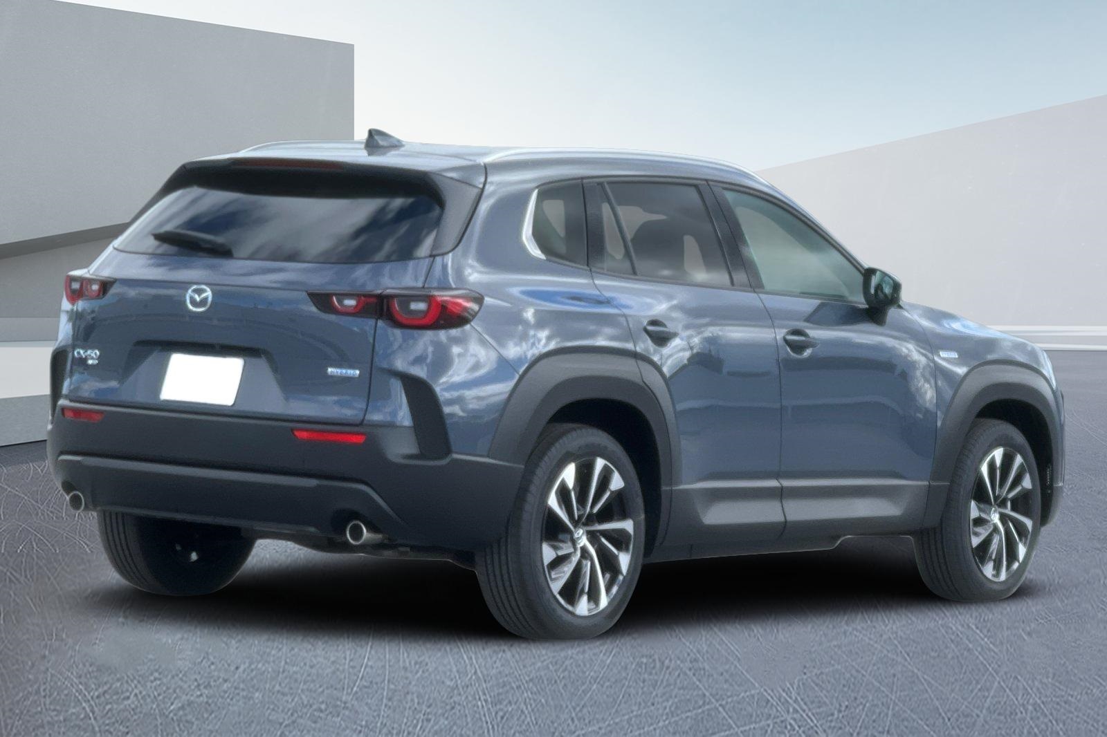 2025 Mazda CX-50 Premium Plus photo 3