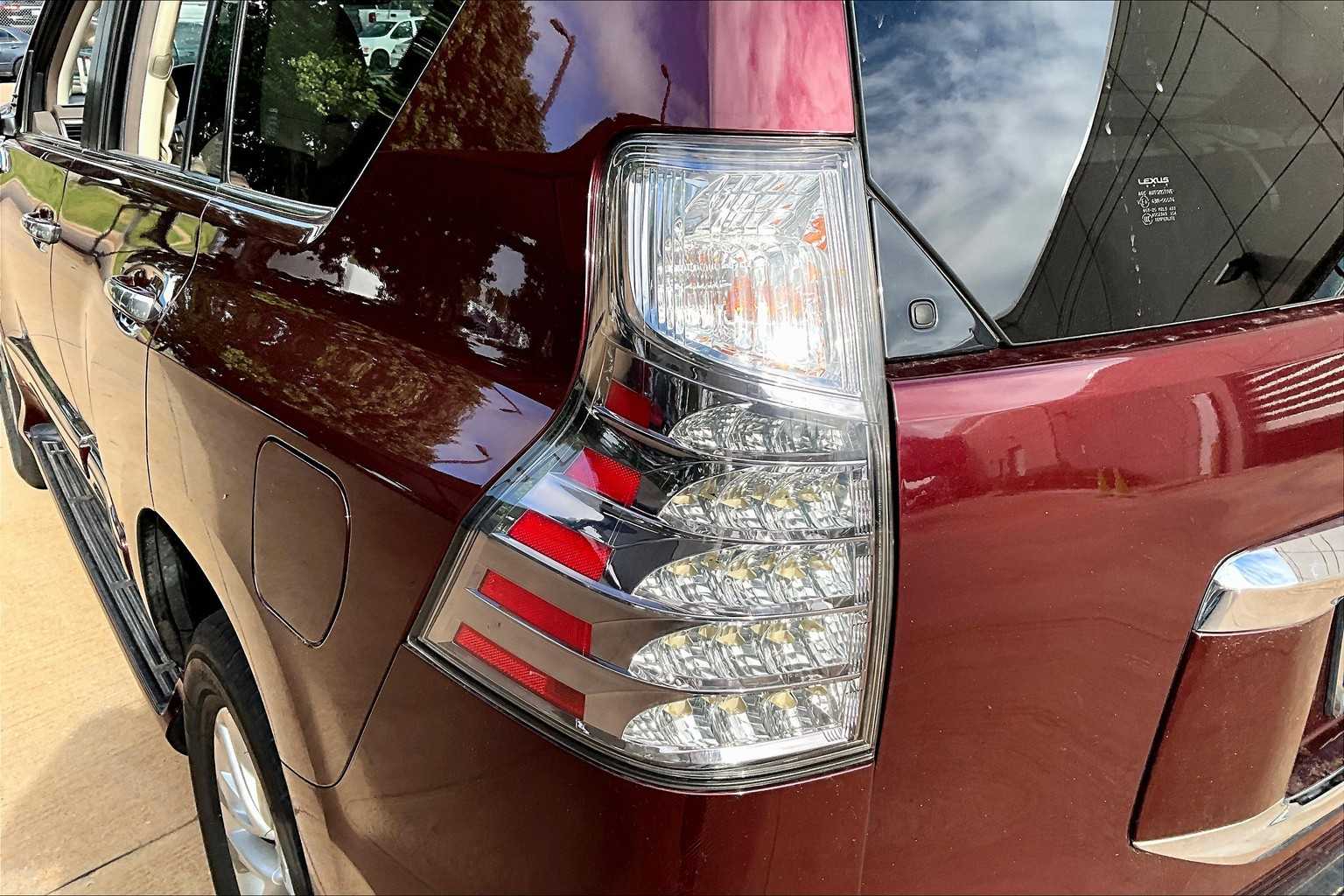 2018 Lexus GX 460 Premium photo 26