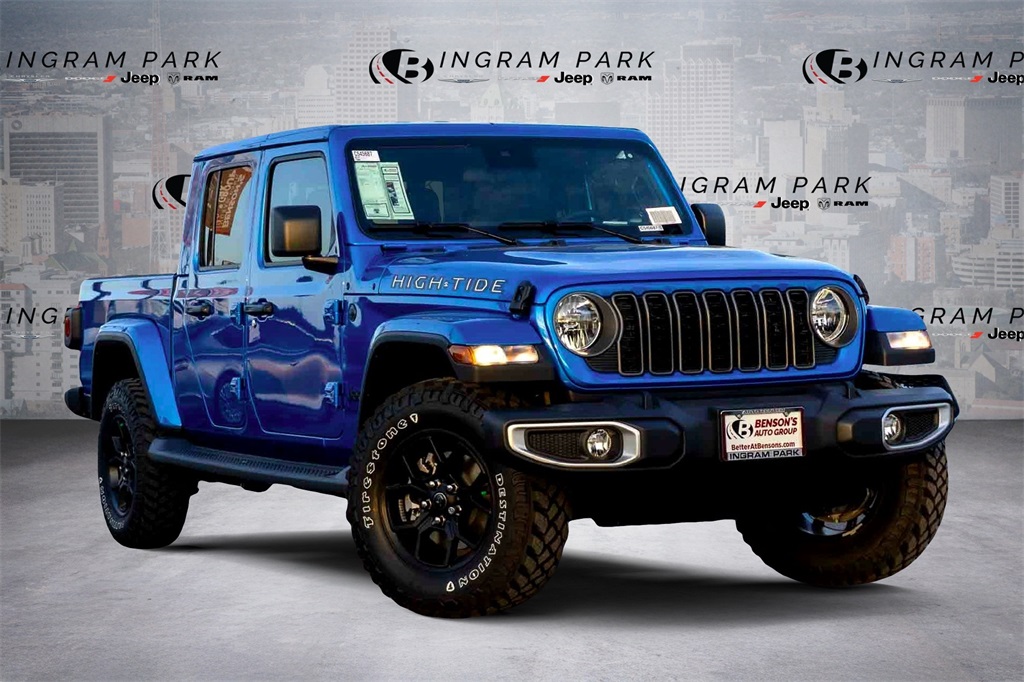 2025 Jeep Gladiator High Tide's photo