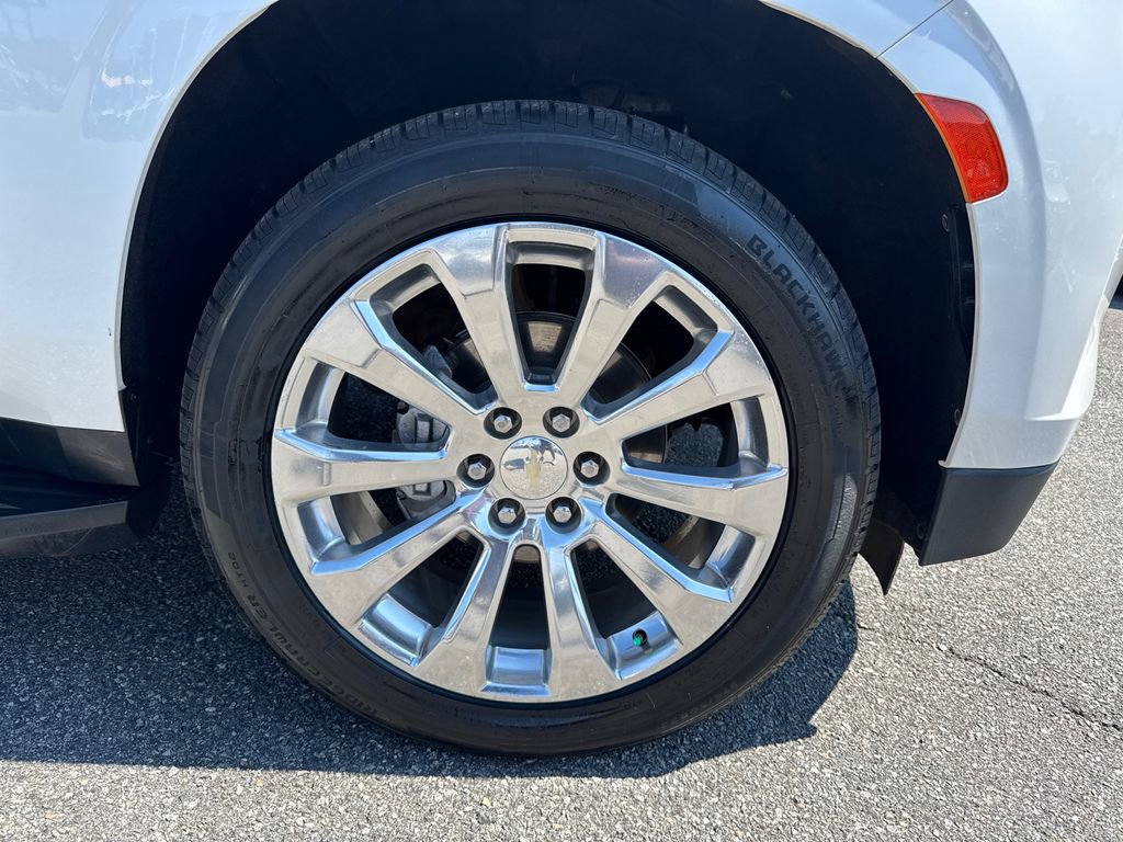 2021 Chevrolet Suburban Premier photo 12
