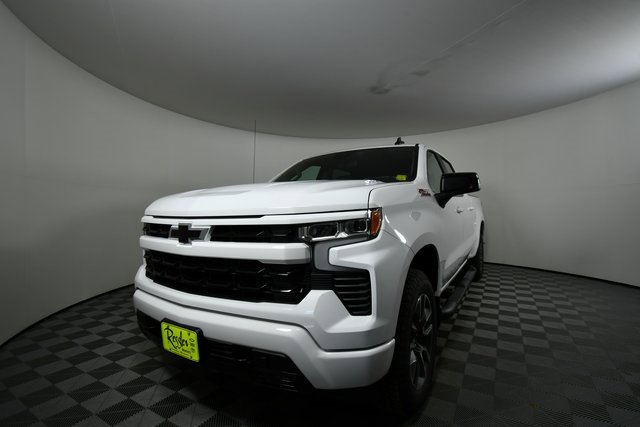 2026 Chevrolet Silverado 1500 RST photo 5