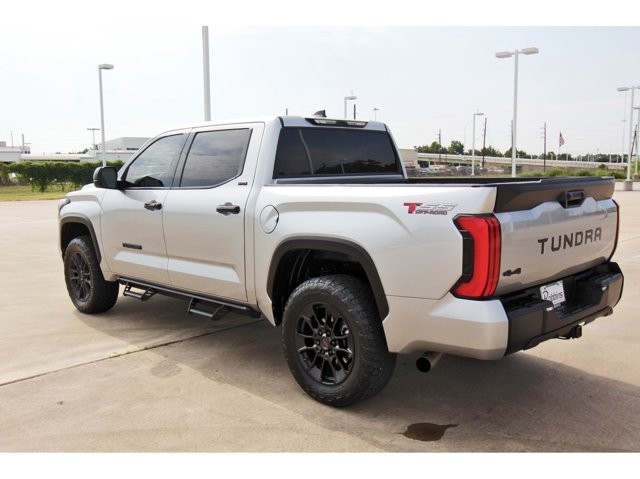 2022 Toyota Tundra SR5 photo 4