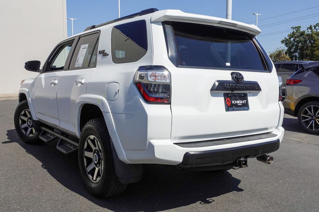 2020 Toyota 4Runner TRD Off-Road Premium photo 11