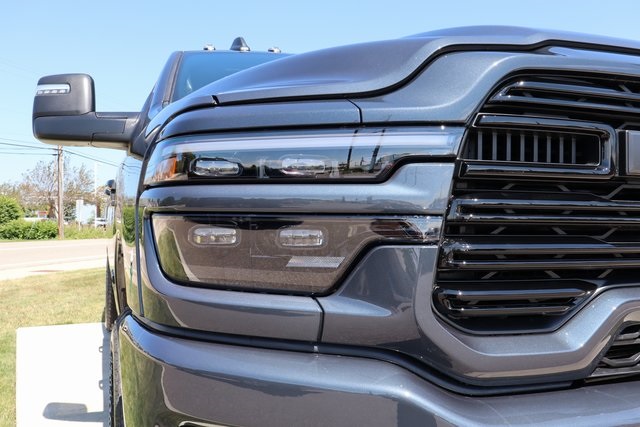 2025 Ram 2500 Laramie photo 4