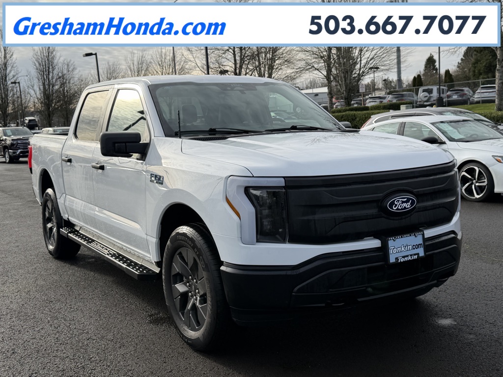 2025 Ford F-150 Lightning's photo
