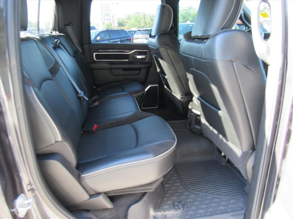 2021 Ram 3500 Laramie photo 14