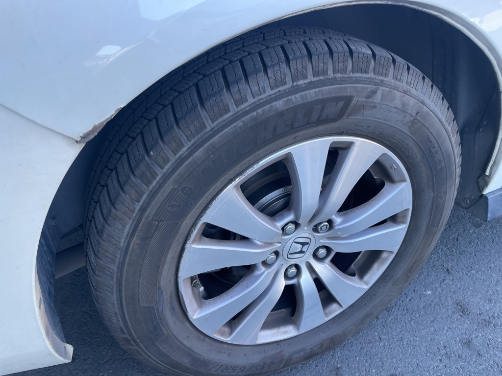 2017 Honda Odyssey EX-L photo 9