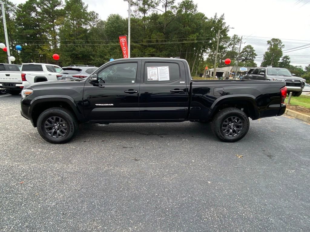 2023 Toyota Tacoma SR5 V6 photo 3
