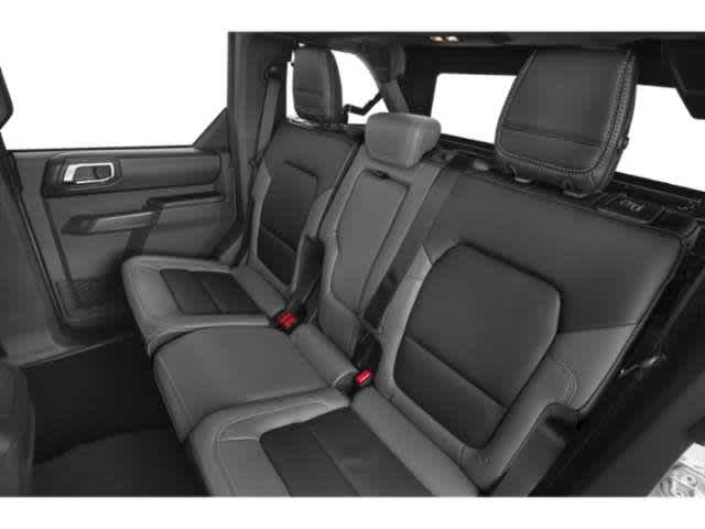2025 Ford Bronco Outer Banks photo 10